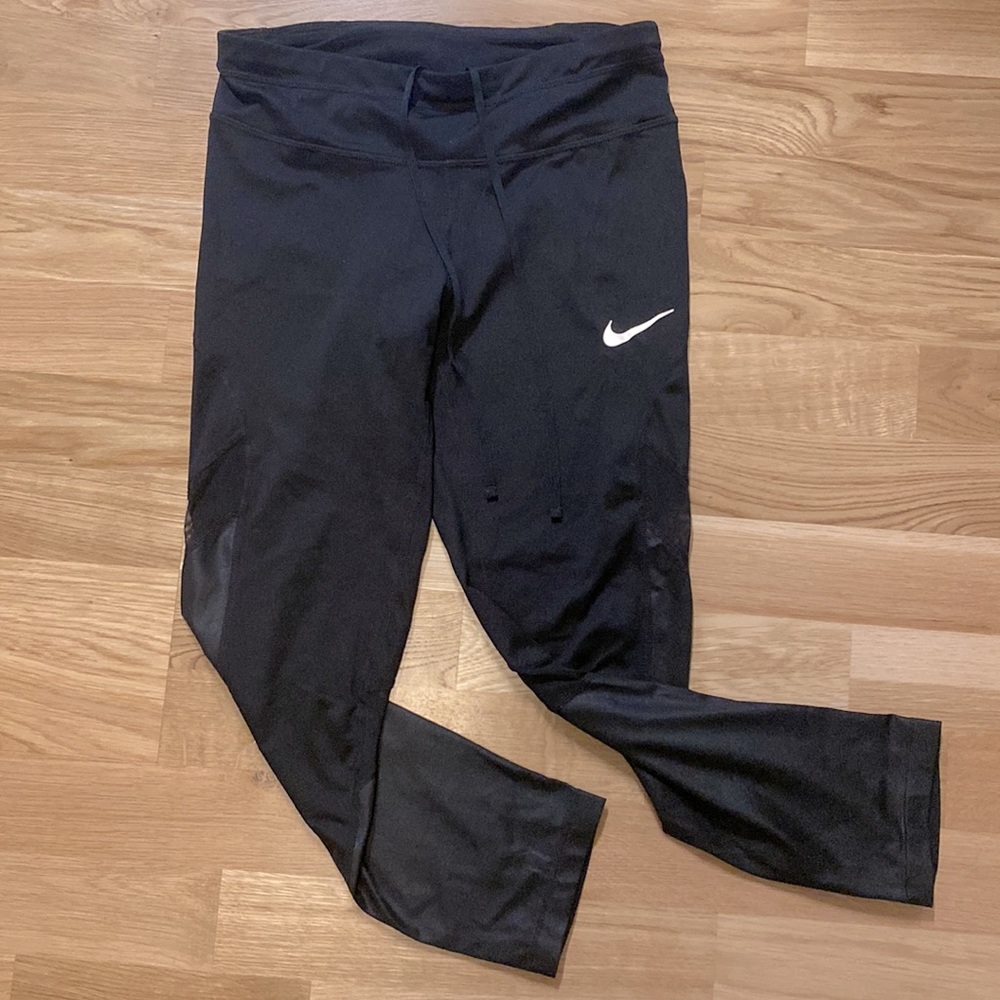 NIKE | S | Womens dri-fit workout 3/4 leggings - Picture 5 of 6